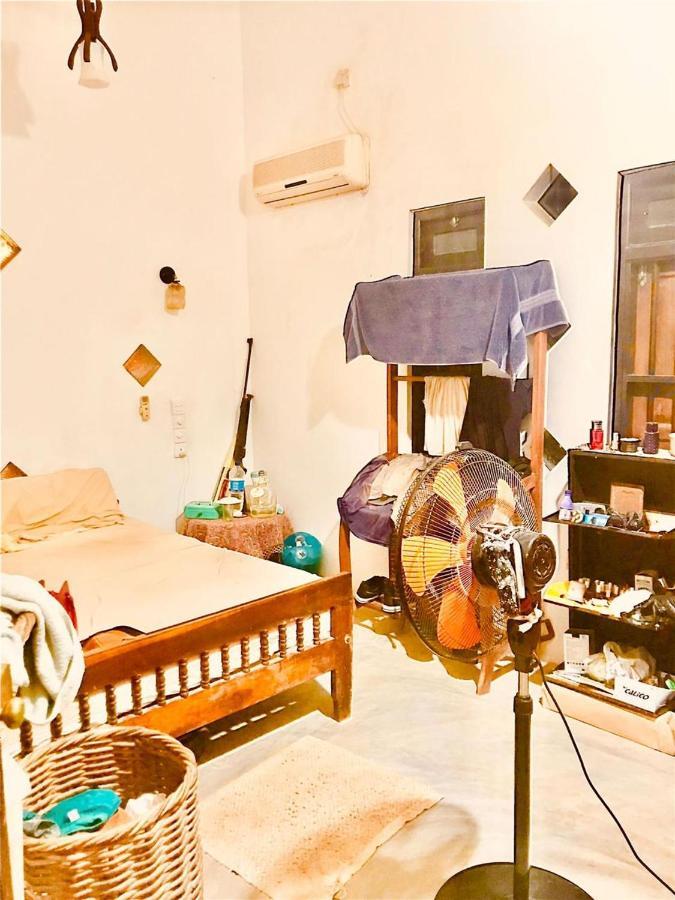 Pearl Villa Rooms And Hostel Unawatuna Exterior photo