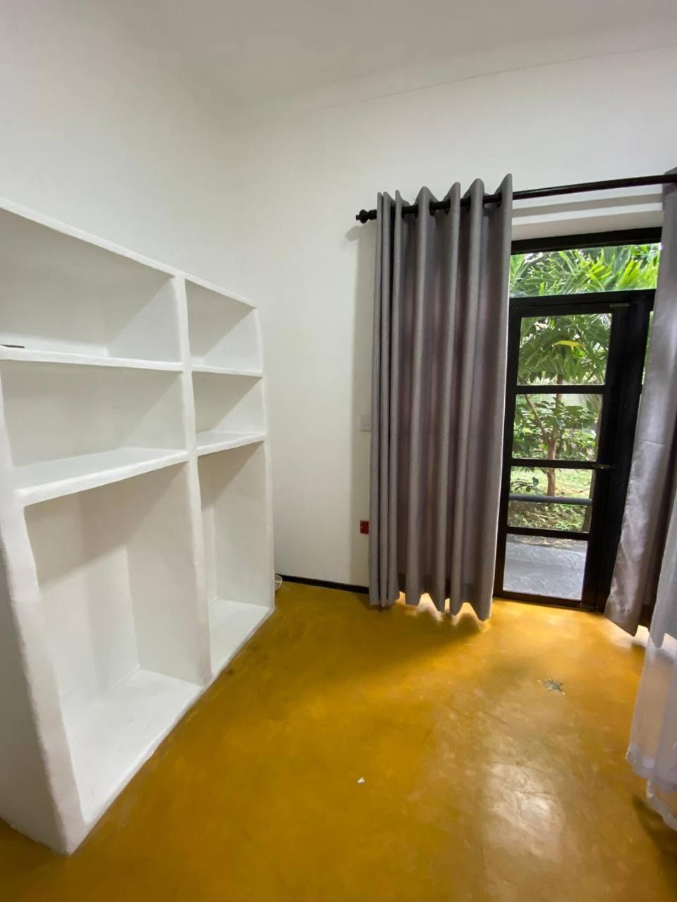 Pearl Villa Rooms And Hostel Unawatuna Exterior photo